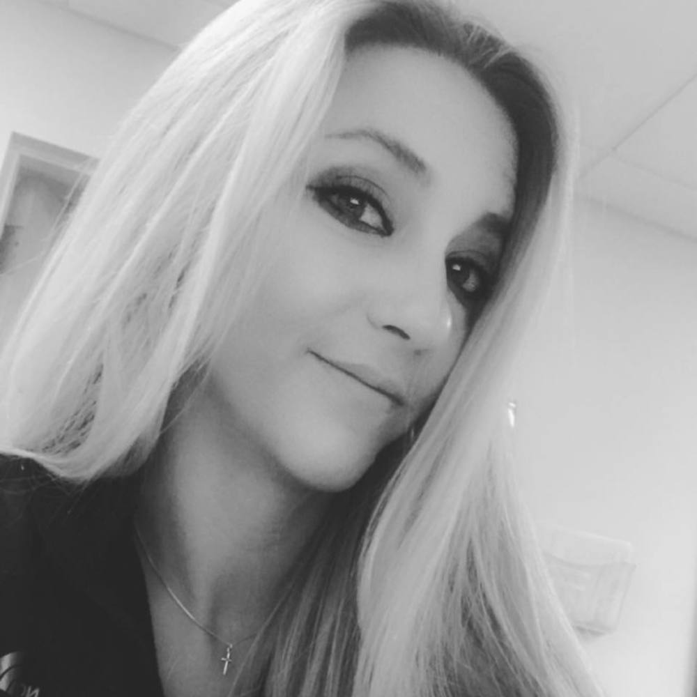 Meet your Posher, Tenae